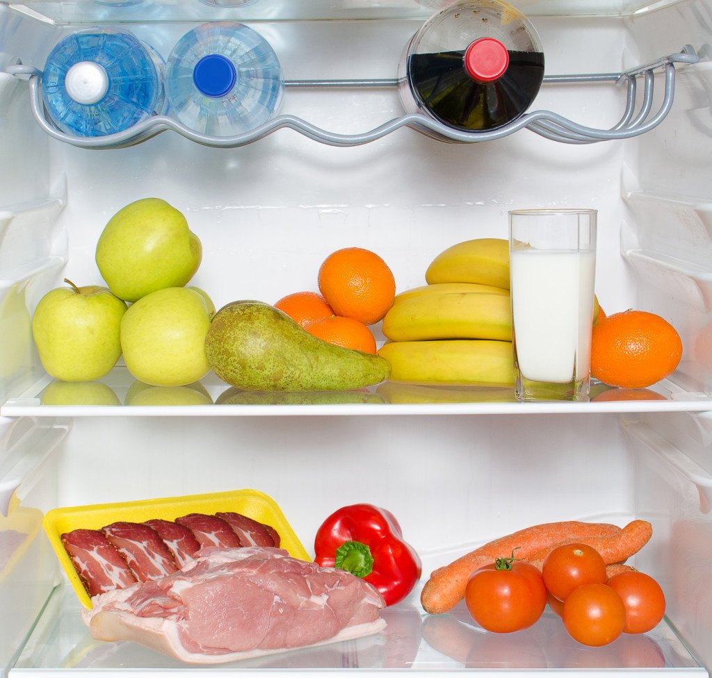 Kühlschrank mit angebrochenen Lebensmitteln